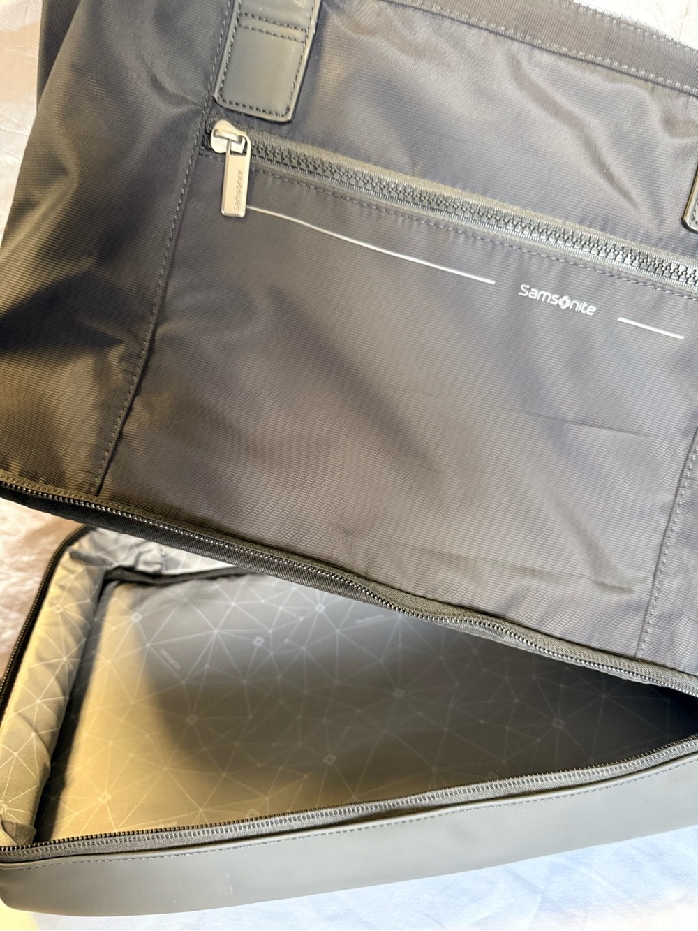 Samsonite BETTER THAN BASIC WEEKENDER Travel Tote Bag